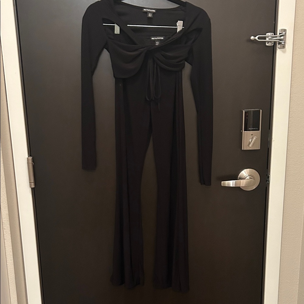 PrettyLittleThing Black Long Sleeve Two Piece set